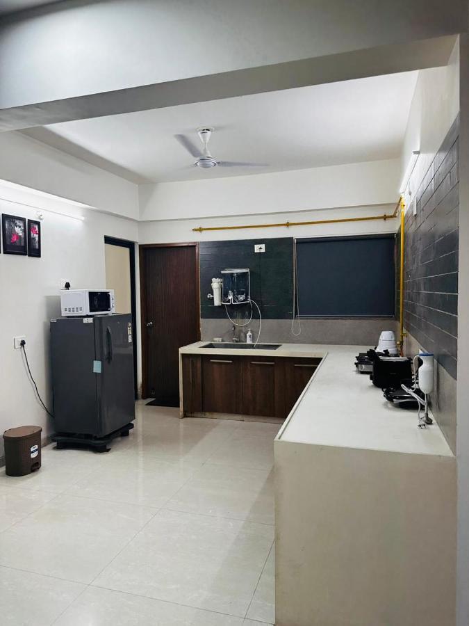 River Front Property Ahmedabad Exterior foto